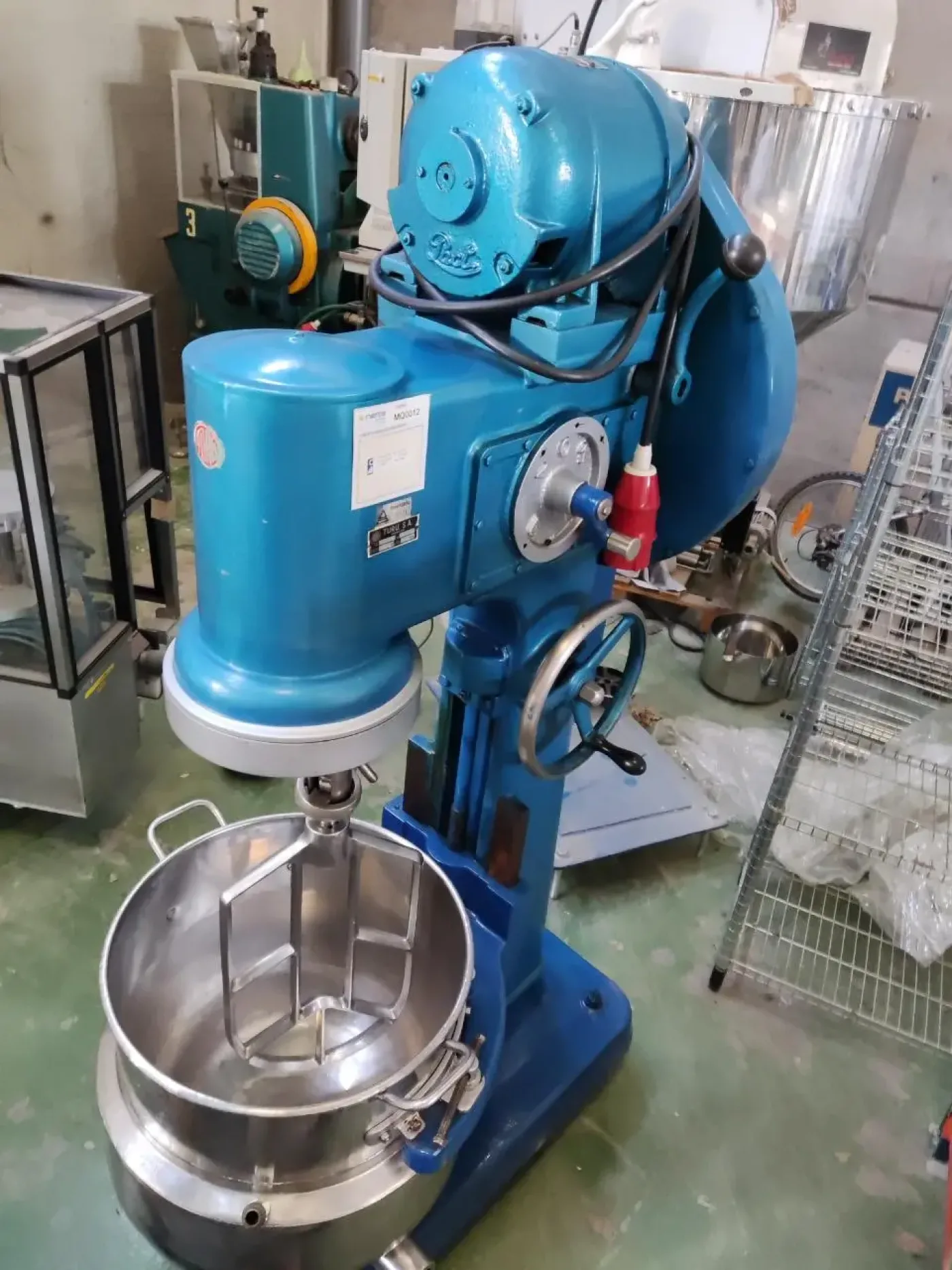 USED TURU MIXER WITH STAINLESS STEEL POT 50 LITERS - 3