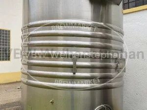 wheat beer fermentation tanks