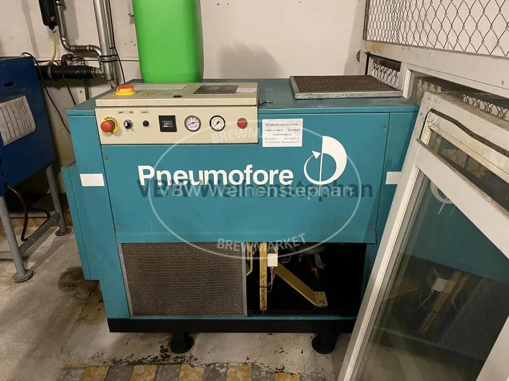 Air compressor