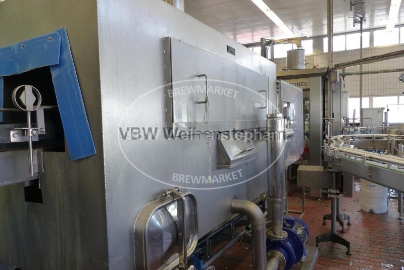 Crate washer