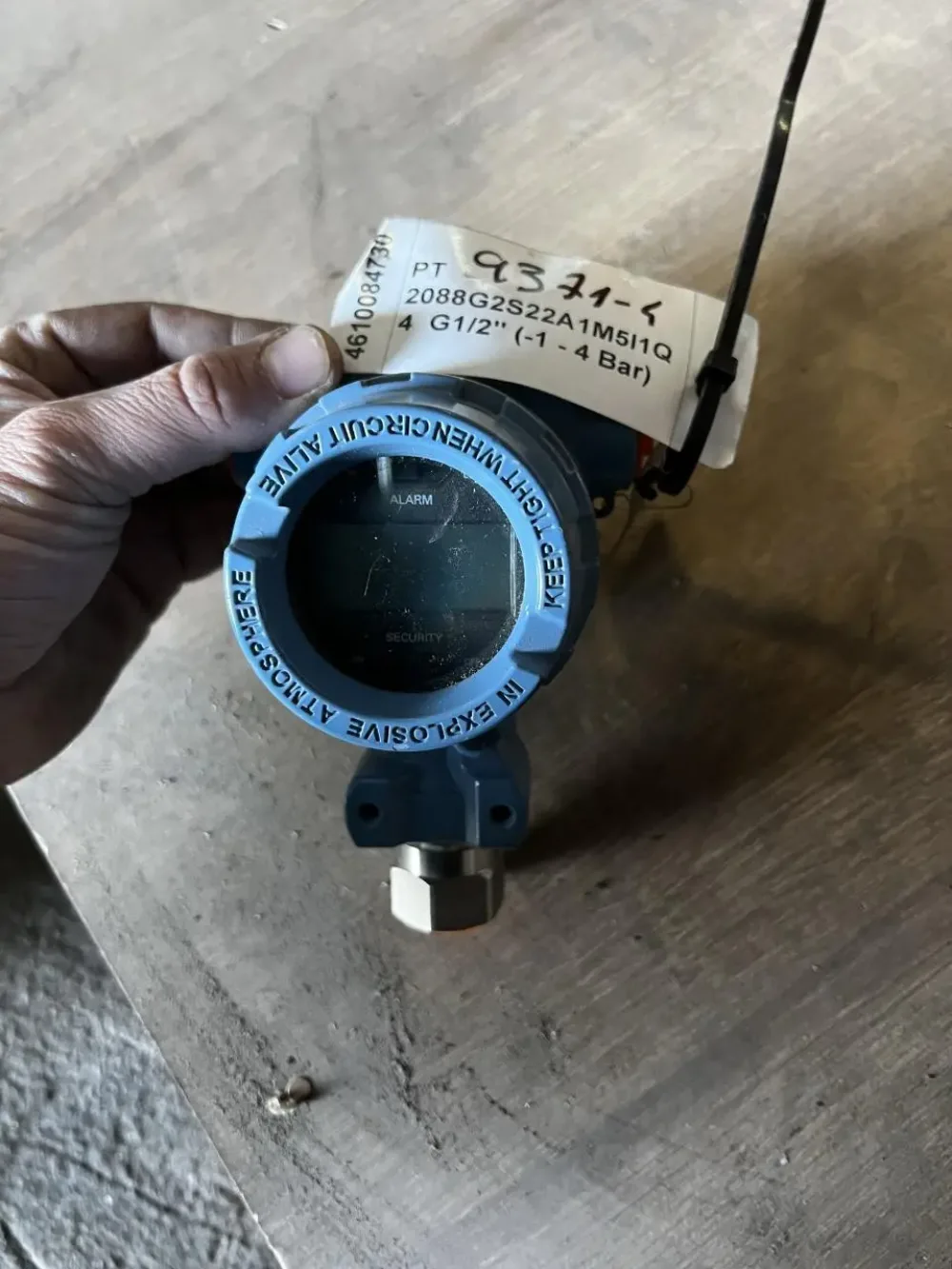 PRESSURE INDICATORS C7049