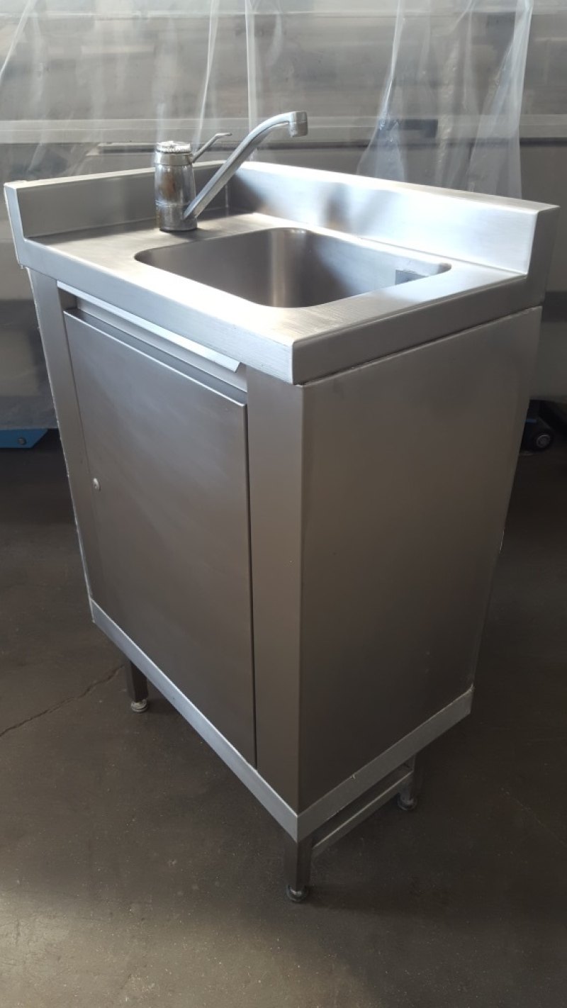 LAVELLO DA LABORATORIO – STRUTTURA IN ACCIAIO INOX