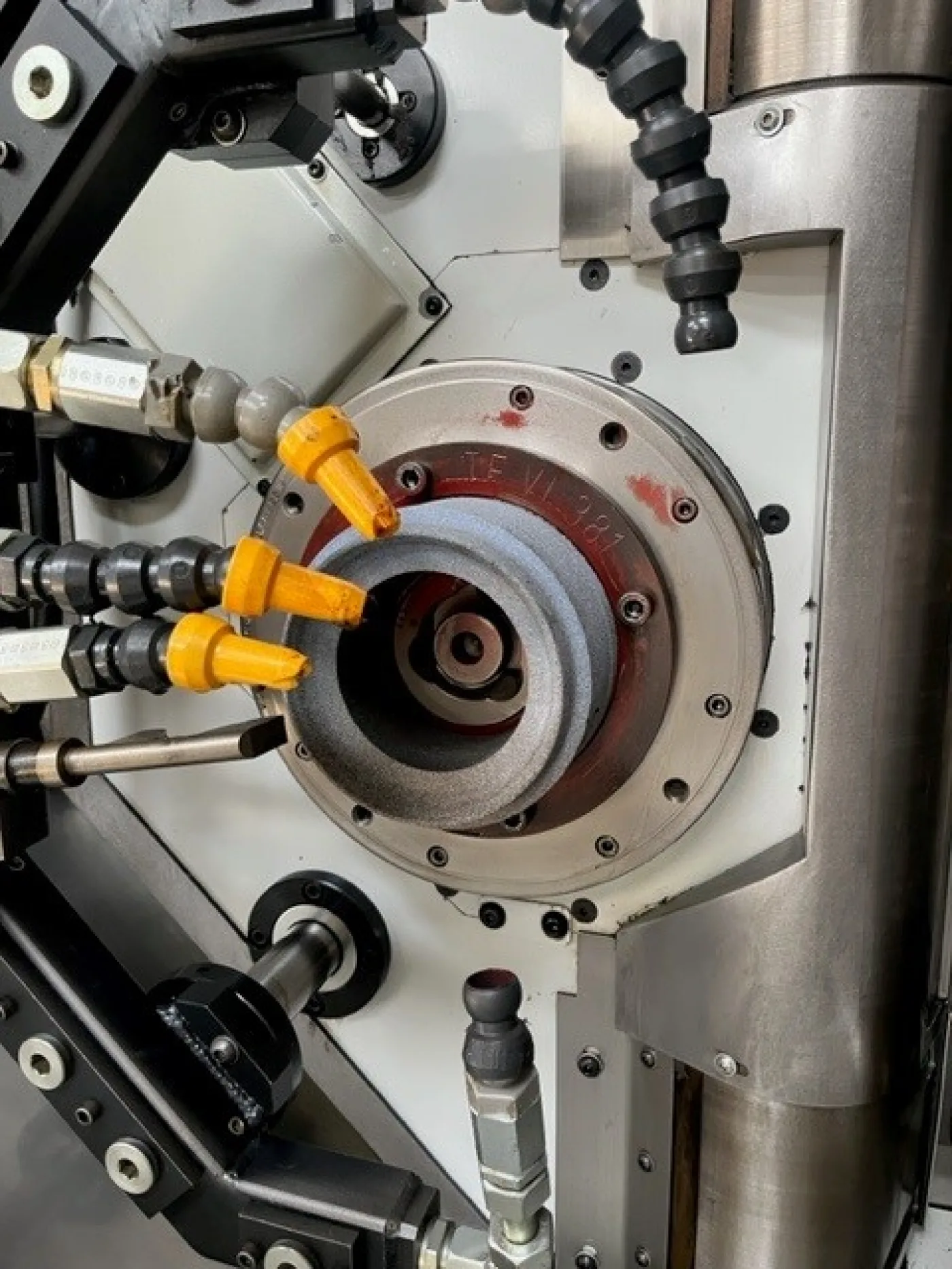CNC Bevel Gear Grinding Machine – GLEASON 275G - 8