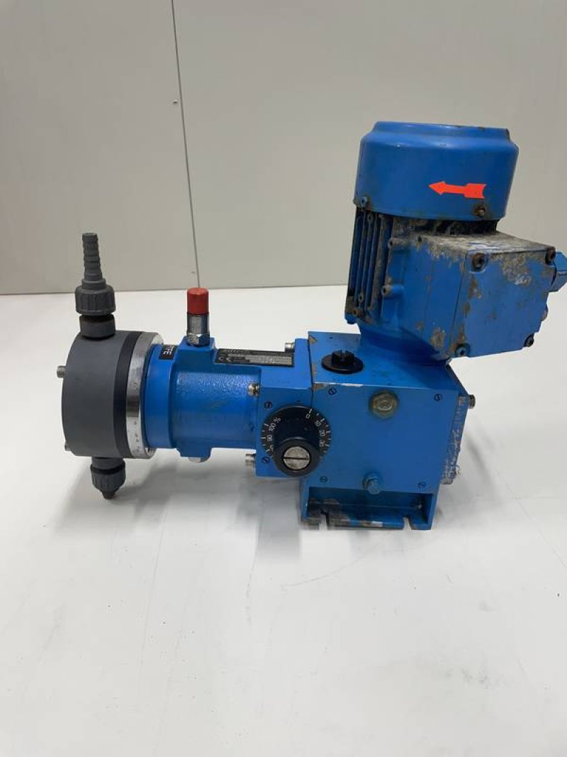 Dosing Pump for FeCl