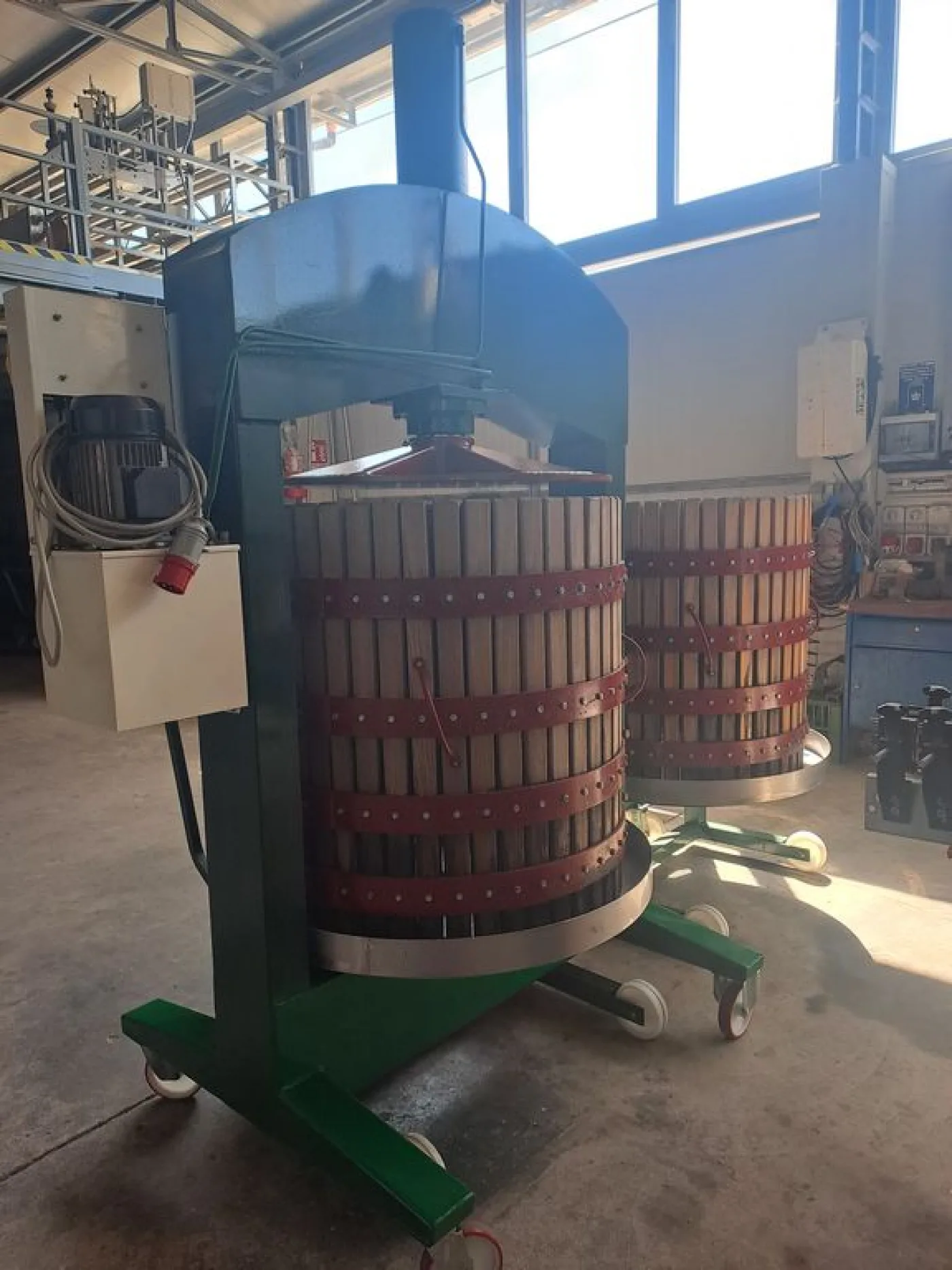 TEM HYDRAULIC PRESS, DIAMETER 80, TWO CAGES AND TWO TROLLEYS, SECOND HAND MACHINE - 6