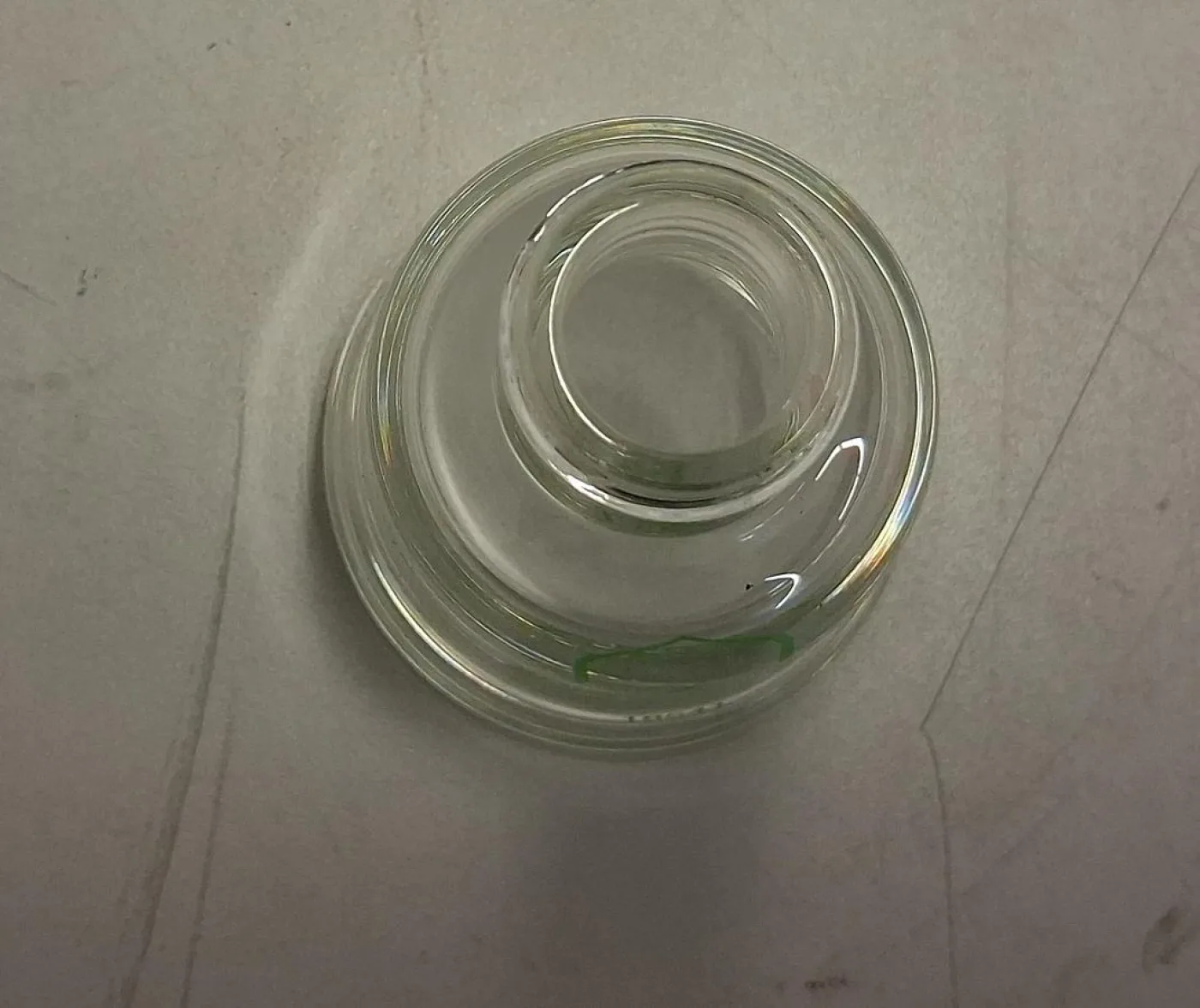 GKB Labor-Glastrichter 18541 – Präzisionsglas aus der Schweiz für den professionellen Laboreinsatz - 3