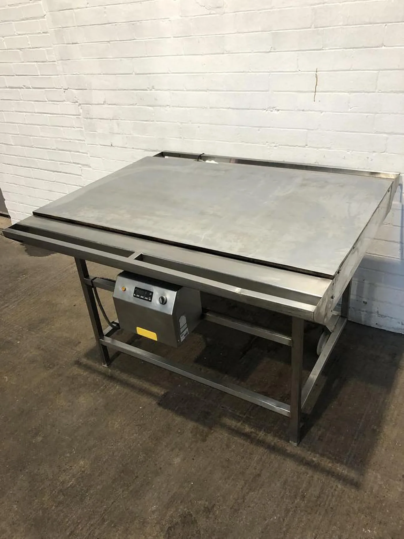 4 ft Hot Plate - 3