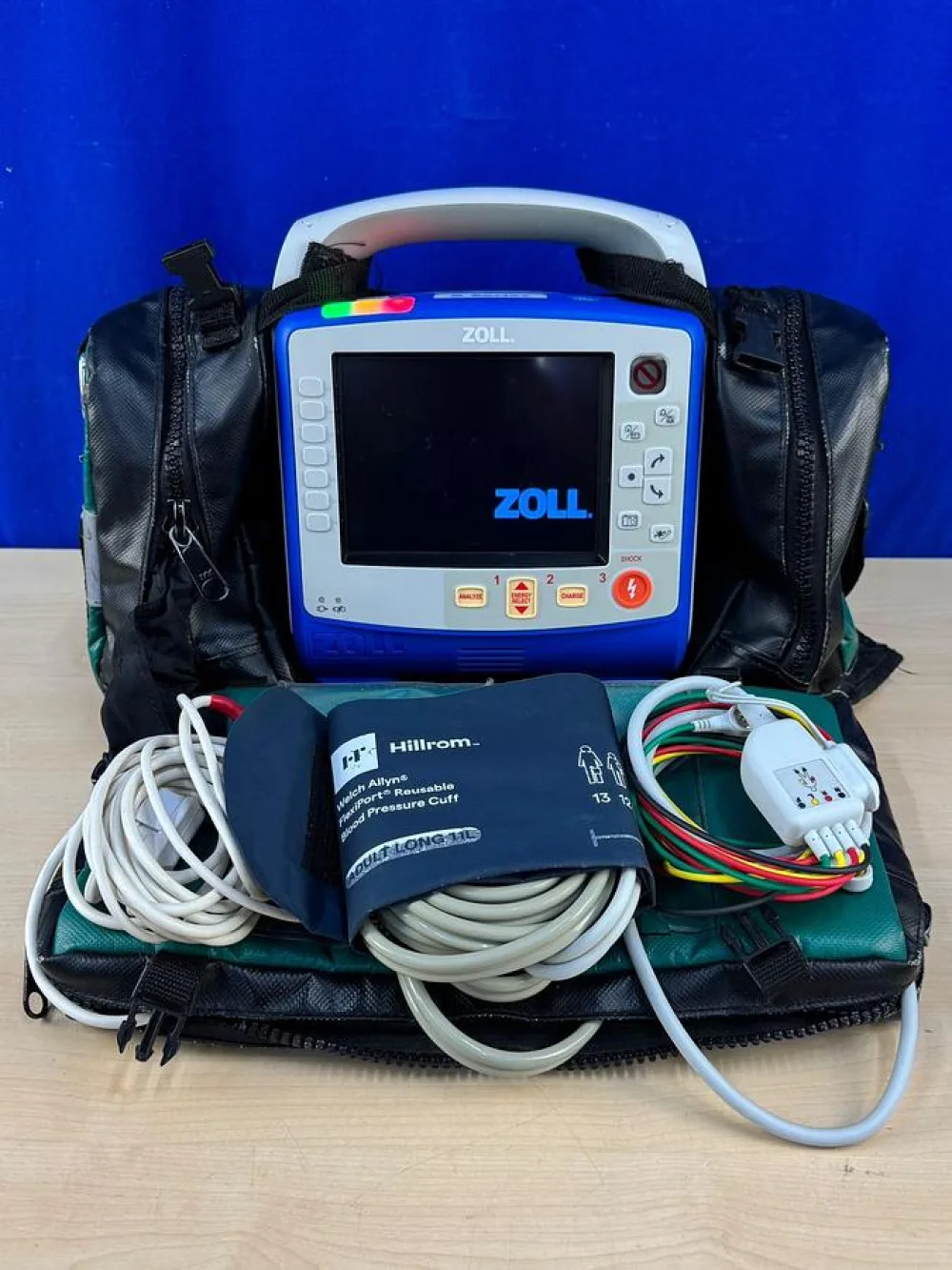 Zoll X Series Defibrillator REF: 6662 PV ELST Without Power Supply