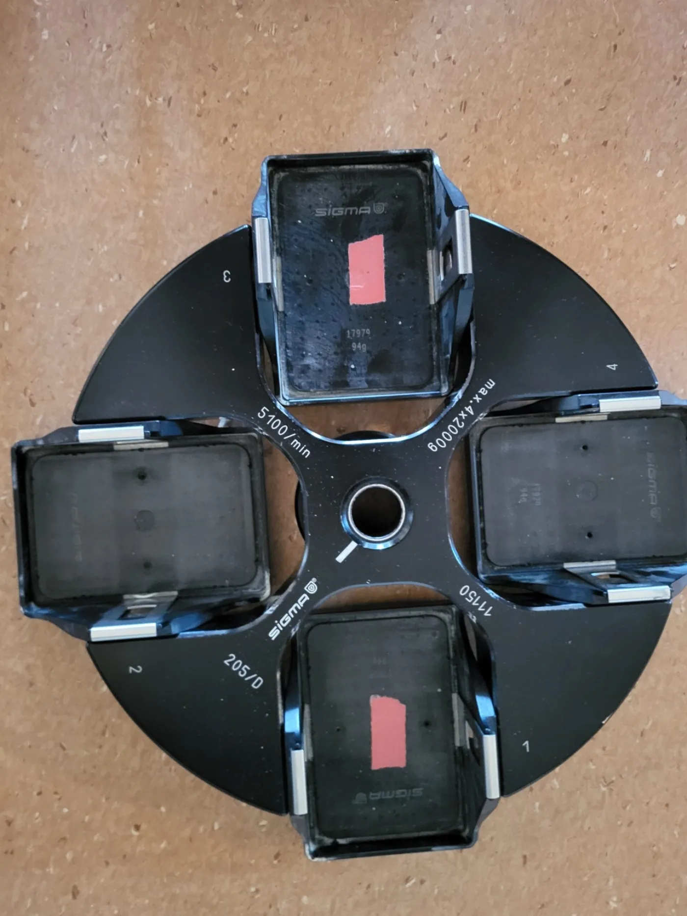 2538 - Sigma 11150 Rotor with 13220 Microtiter Buckets and 17979 Inserts - 1