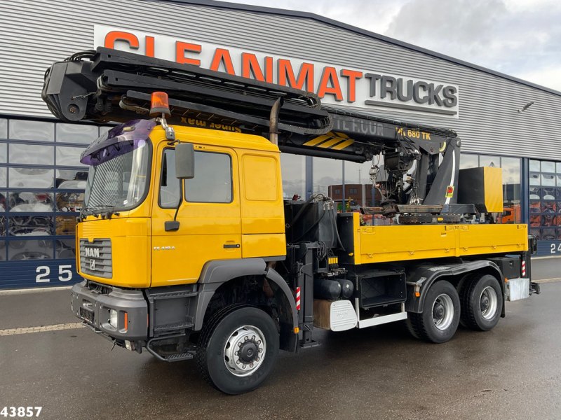 MAN F2000 6x6 Full Steel Manual Palfinger 68 Tonmeter Dachdecker kran Just 54.133 km!