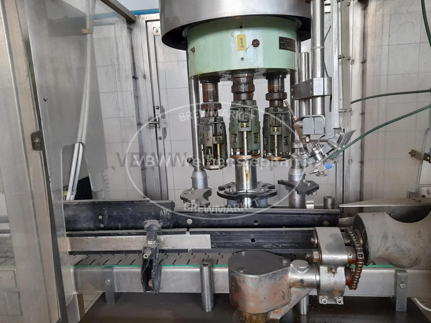 Screw capper - 8