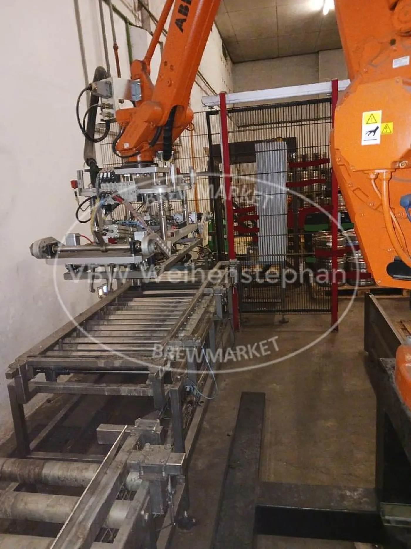 Palettising robot - 2