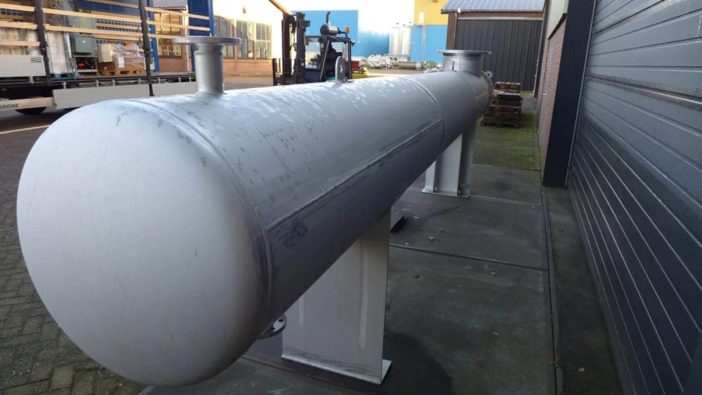 Falk 3304 150,5m² - Shell and tube heat exchanger - 2