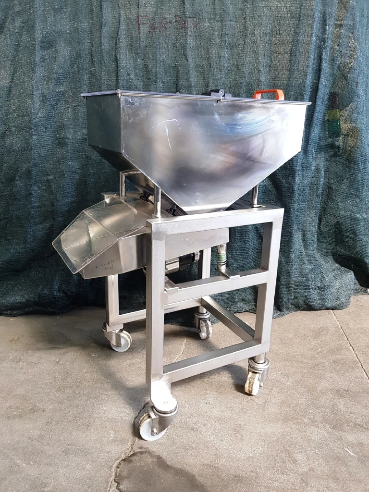 ALIMENTATORE VIBRANTE PER COMPRESSE – RITTAL - 1