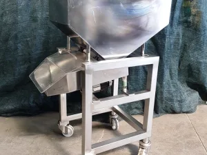 ALIMENTATORE VIBRANTE PER COMPRESSE – RITTAL