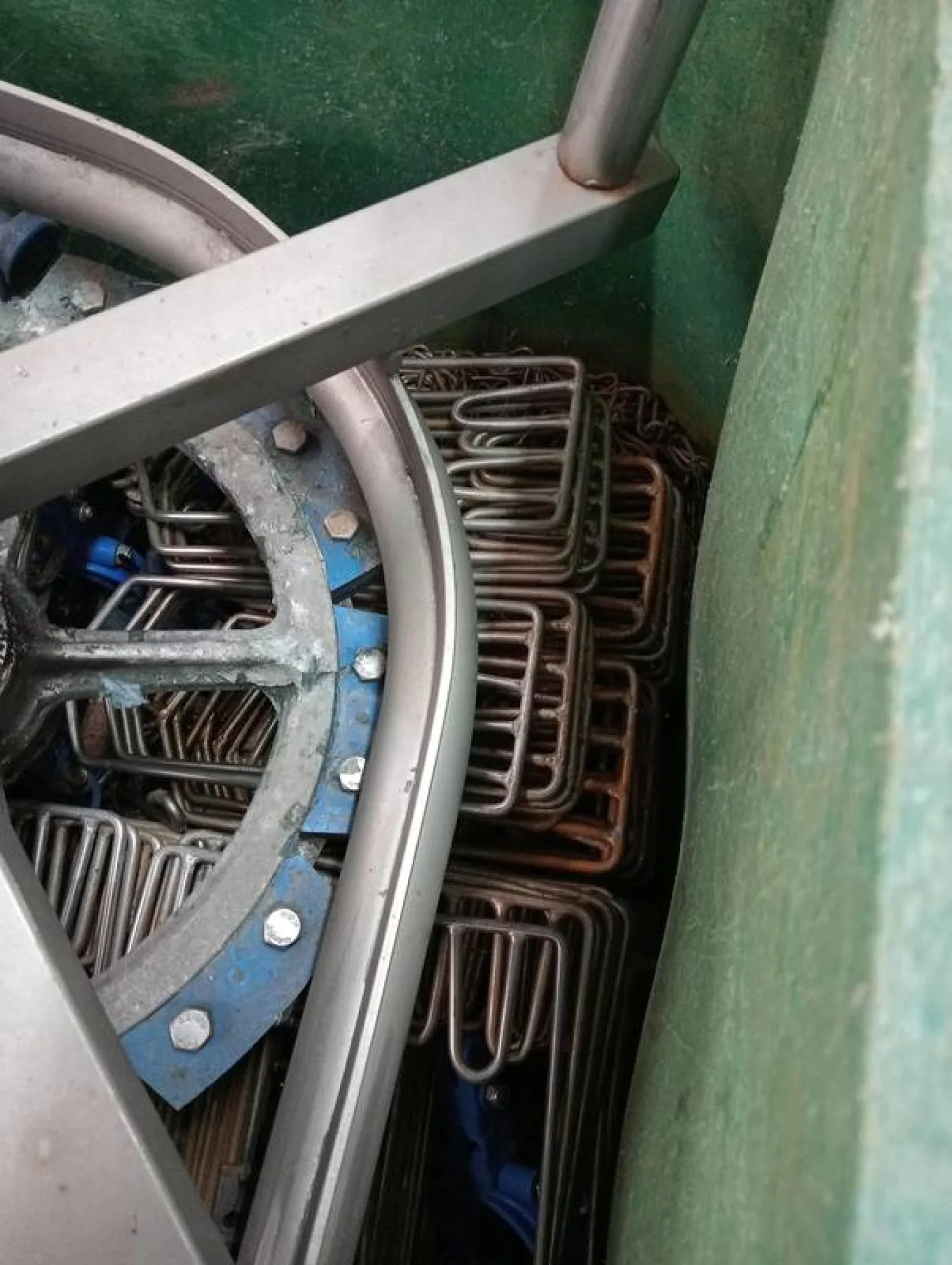 Clean line conveyor for poultry slaughterline - 7