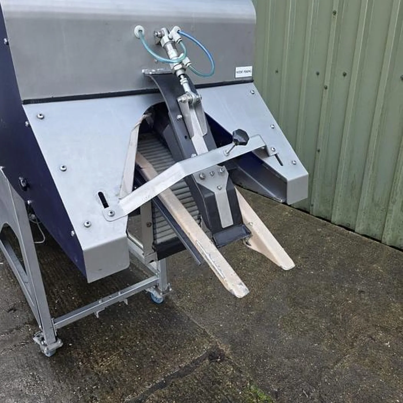 BFI Fruit or Vegetable Flow Packer - 7
