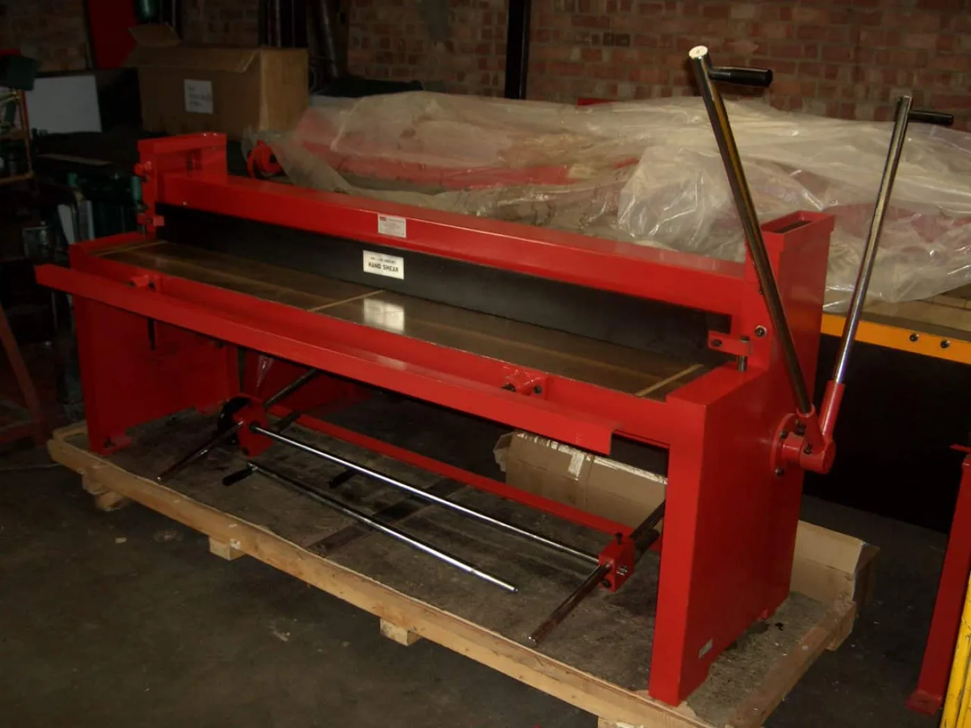 WNS Lever Guillotine 2000mm x 1.2mm Capacity - WNS - W. Neal Services Ltd - 6