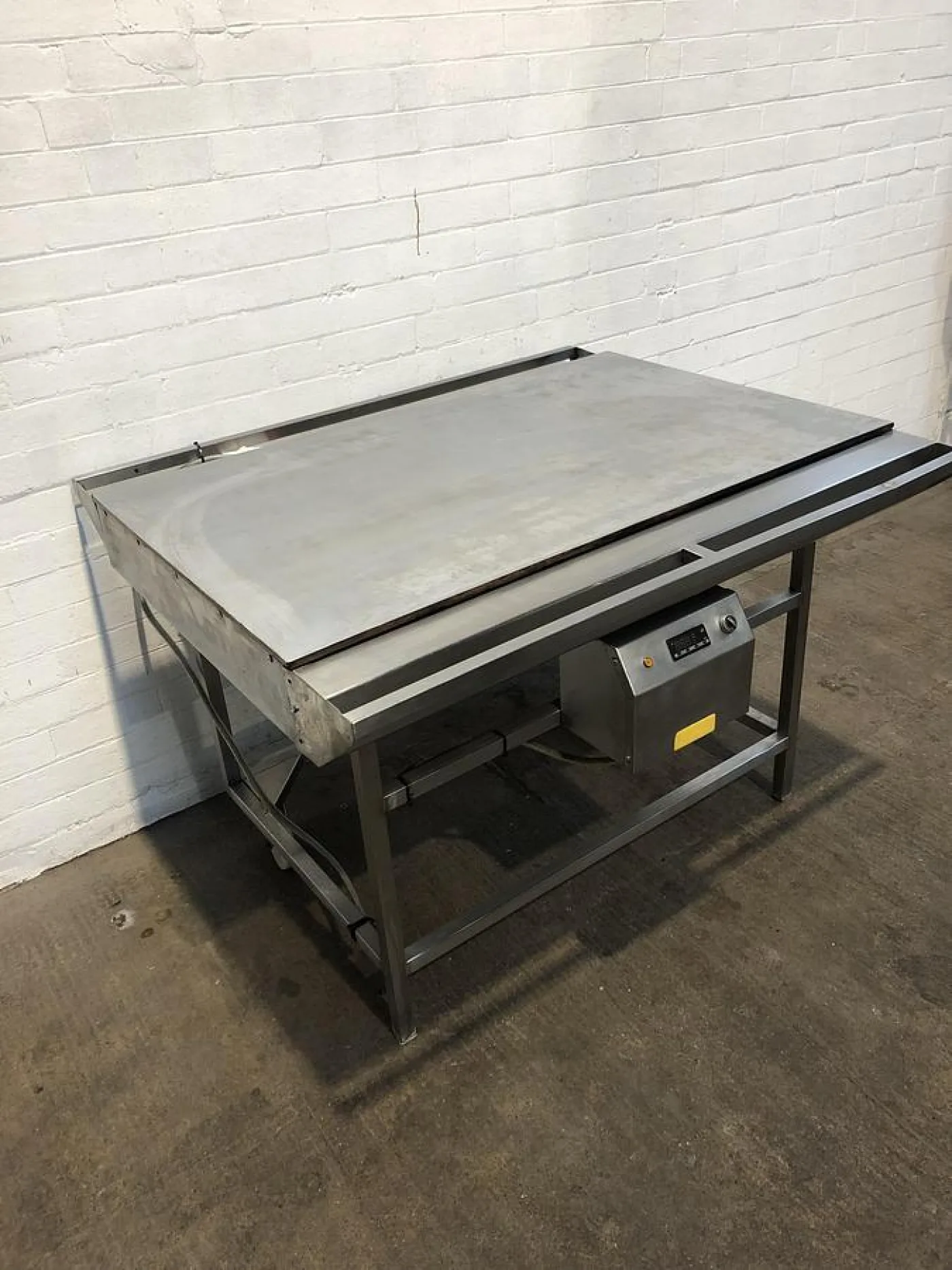 4 ft Hot Plate - 2