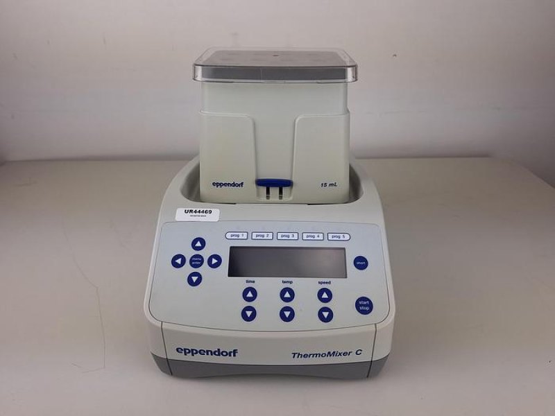 Eppendorf ThermoMixer C
