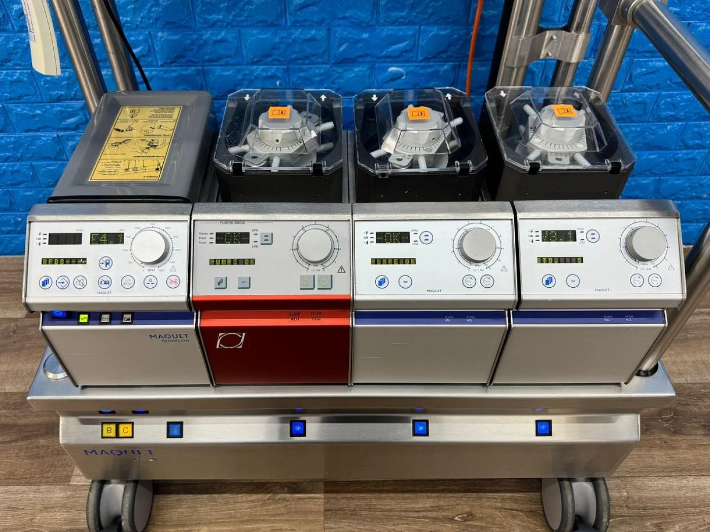 Maquet HL20 Heart Lung Machine with 3 Roller Pumps - 4
