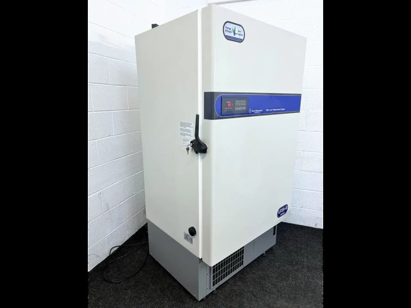 New Brunswick Innova U725G-86 ULT Freezer