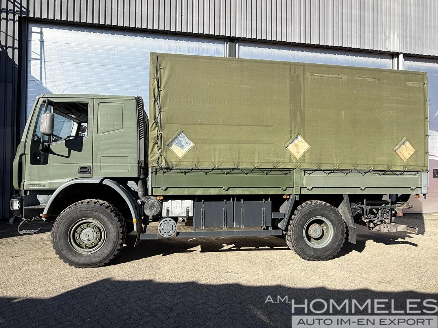 Iveco Eurocargo 140E24 4X4 with DAUTEL tail lift - 2
