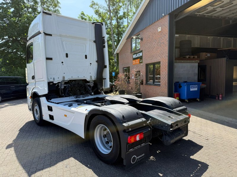 Mercedes-Benz Actros 1845 L Gigaspace 2x tank Standairco Smarttacho 2! 362,958KM