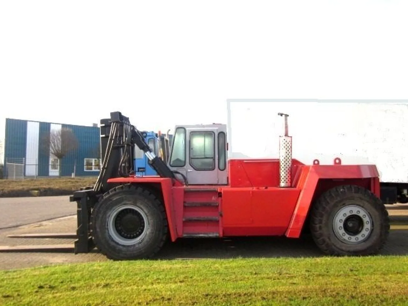 Kalmar DCB28 Ro-Ro - 1