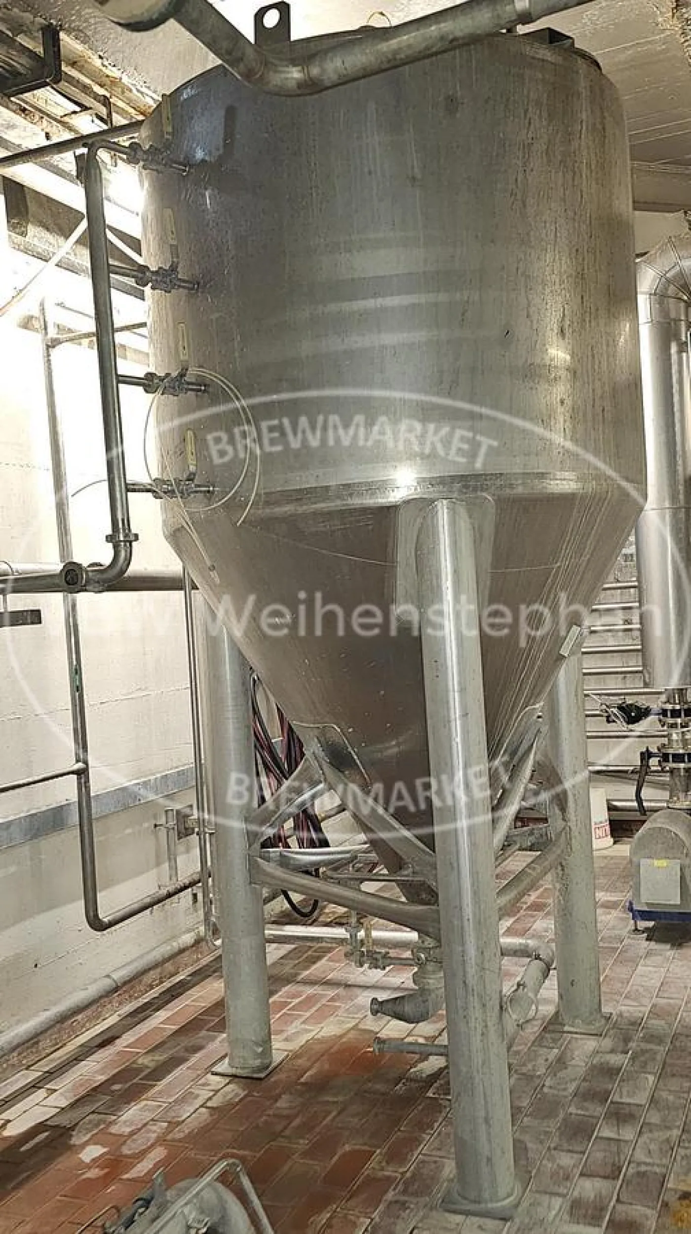 Cylindroconical tank - 2