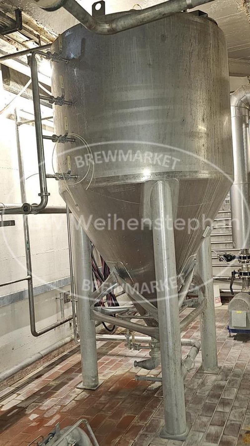 Cylindroconical tank