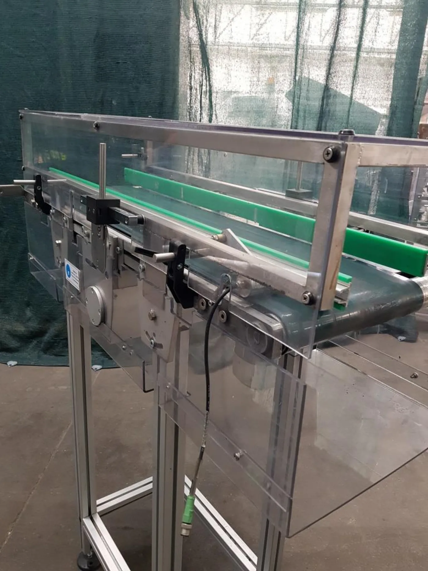 NASTRO A TAPPETO MOTORIZZATO CON VARIATORE DI VELOCITÀ - 3