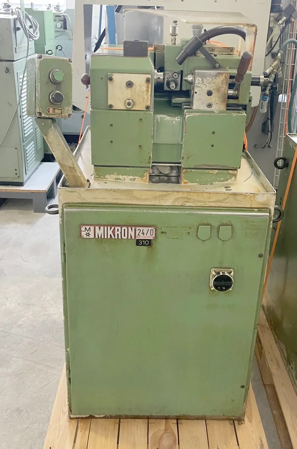 023184 - MIKRON A 24