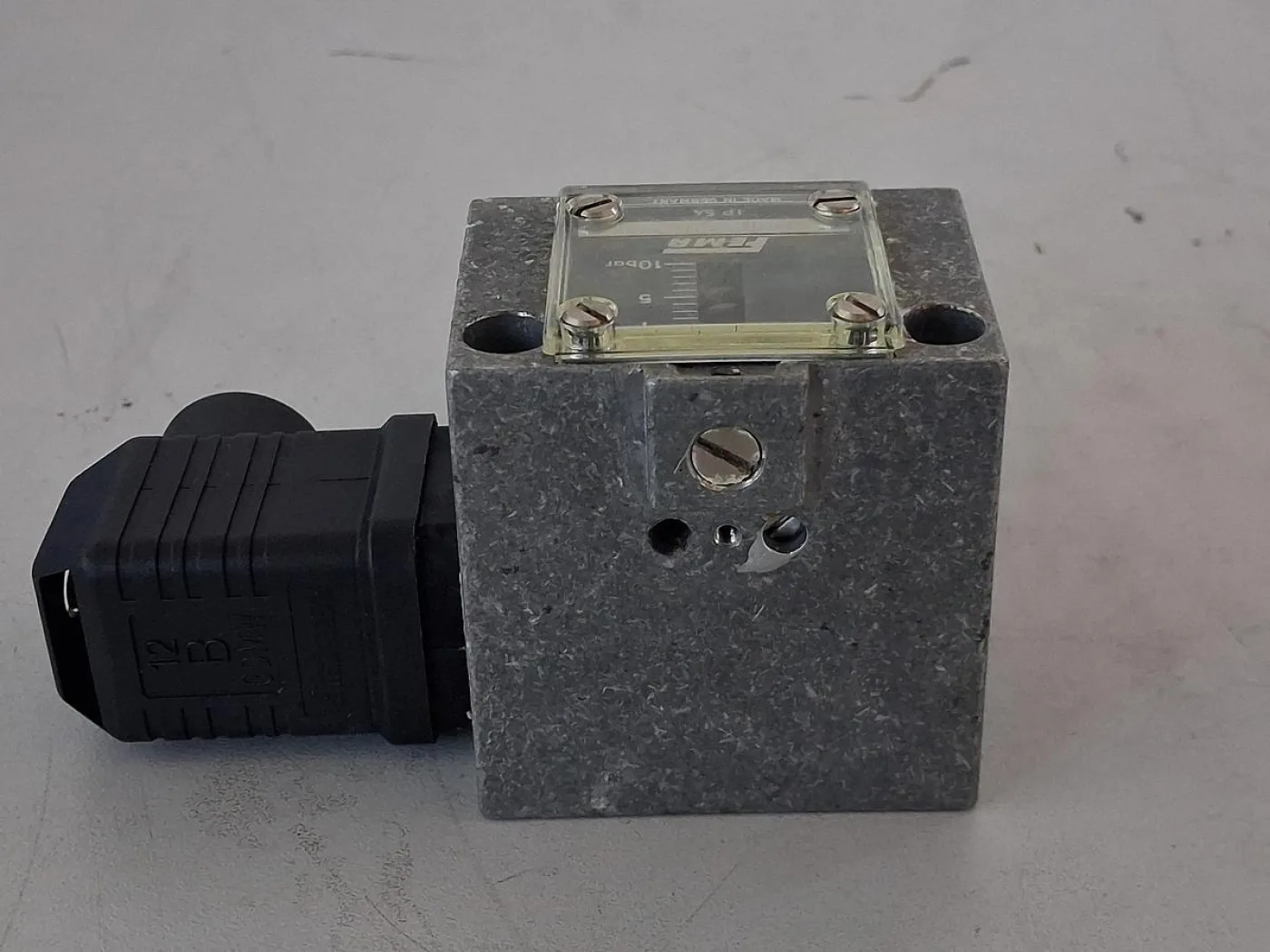 FeMA Pressure Switch 0–10 bar - 5
