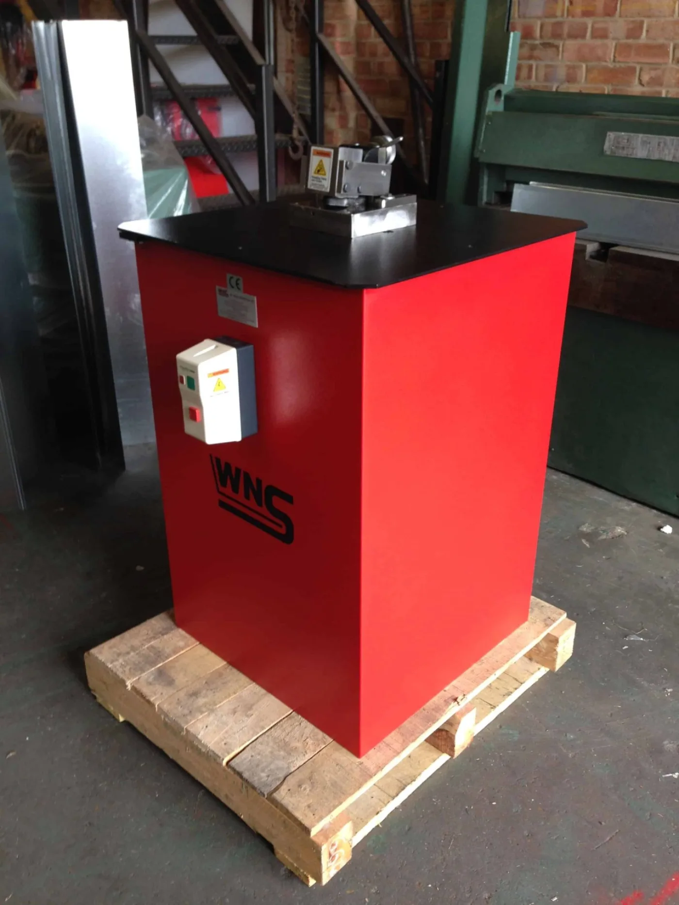 WNS 16swg (1.6mm) Power Flanger - WNS - W. Neal Services Ltd - 5
