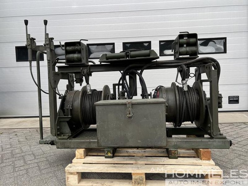 Rotzler HZ090 hydraulic pulling winch