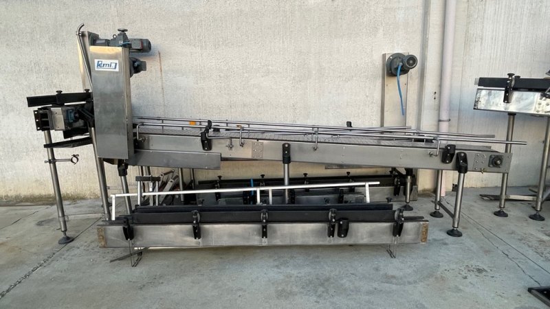 SERIES CONVEYOR BELTS AND ROLLER WAYS, USED EQUIPMENTS