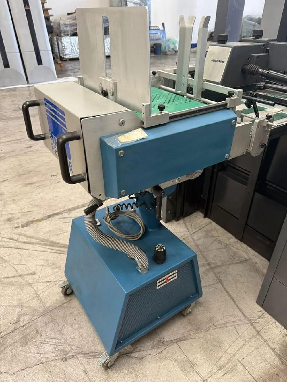 Mettibuste automatico Stenz