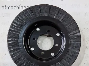 McConnel Topper 9 Laminated Wheel &amp; Tyre - 373024H