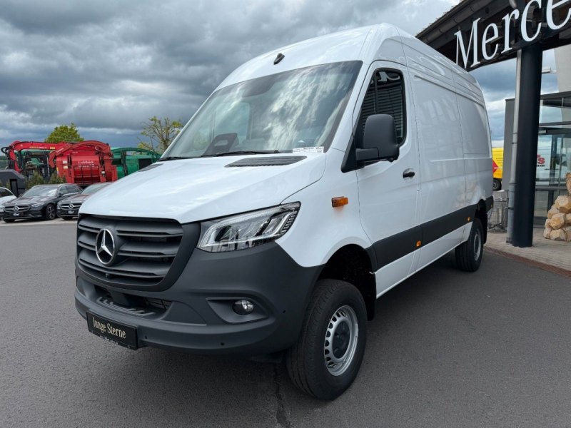 Mercedes Benz Sprinter 319 CDI 4x4 3665 DISTRONIC AHK LED