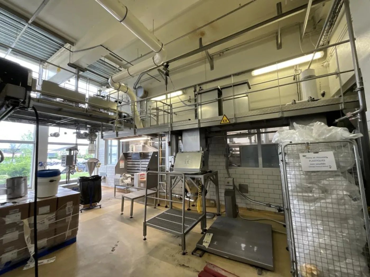 AZO AZO Powder Discharging and Conveying System - 2