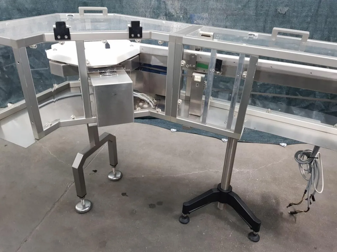 NASTRO TRASPORTATORE A TAPPETO IN ACCIAIO INOX CON CURVA A 90° - 4