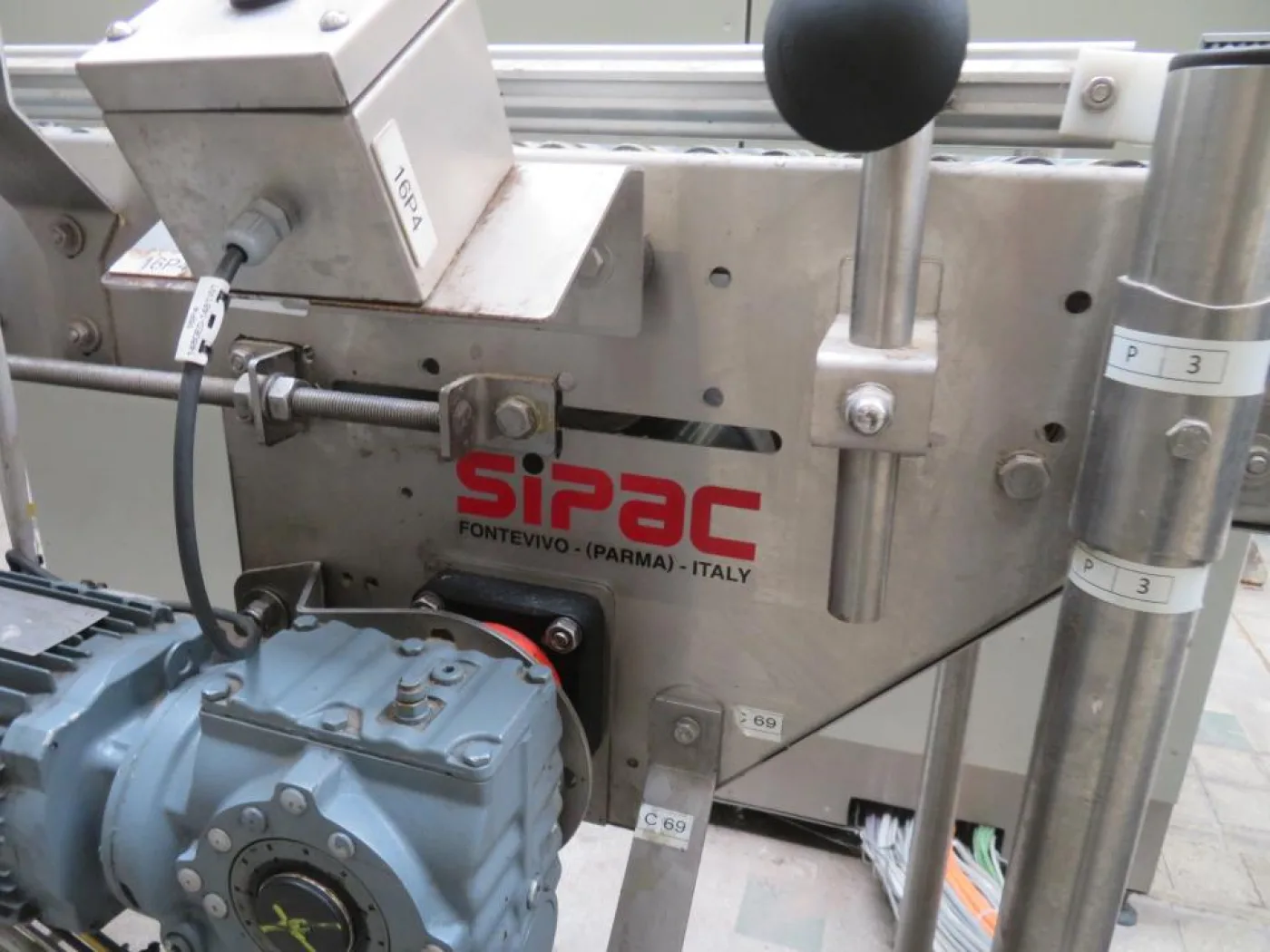Sipac Sipac Rouleau And Plastic Chain Convoyeur- Line 4 - 3