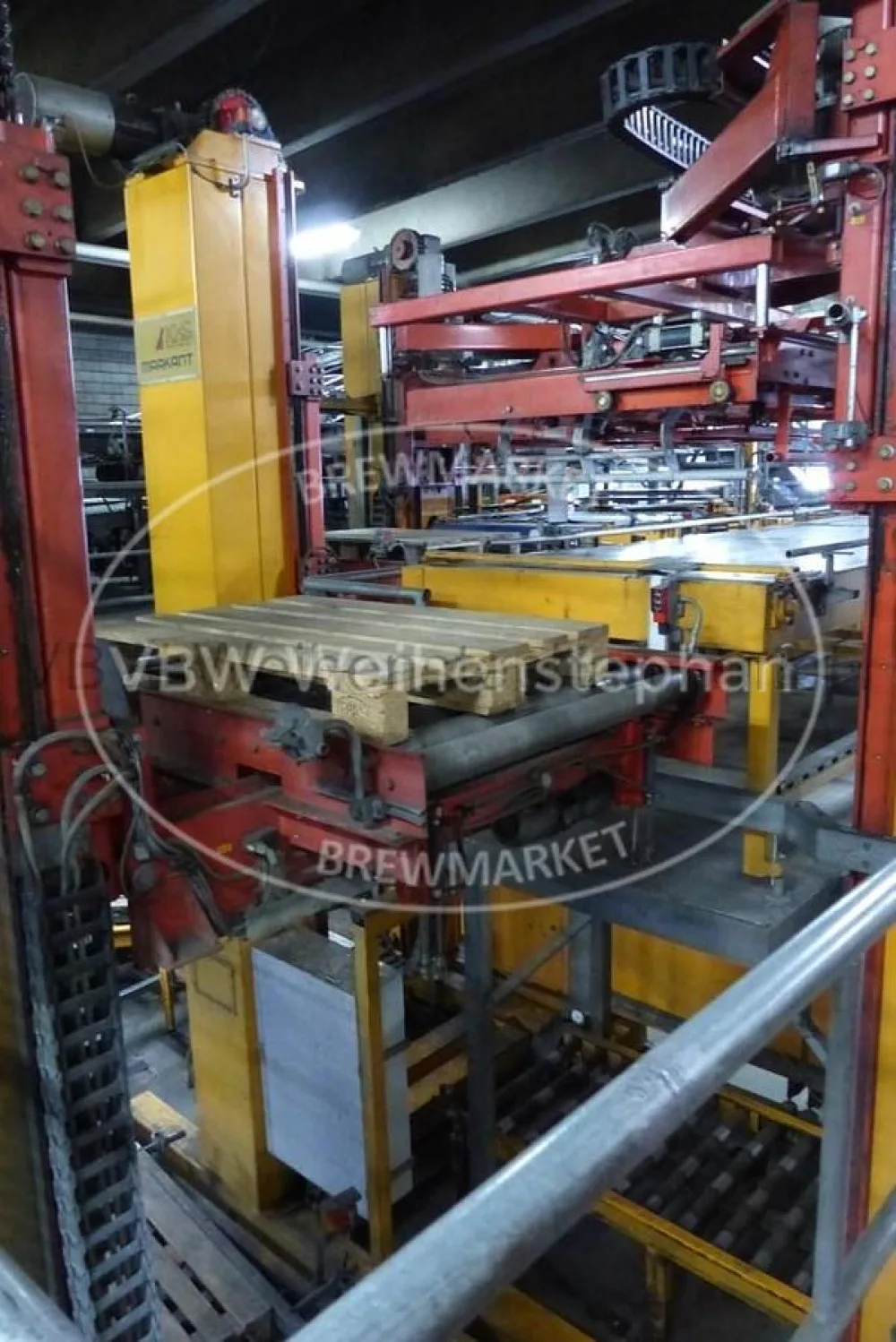 pallet loader