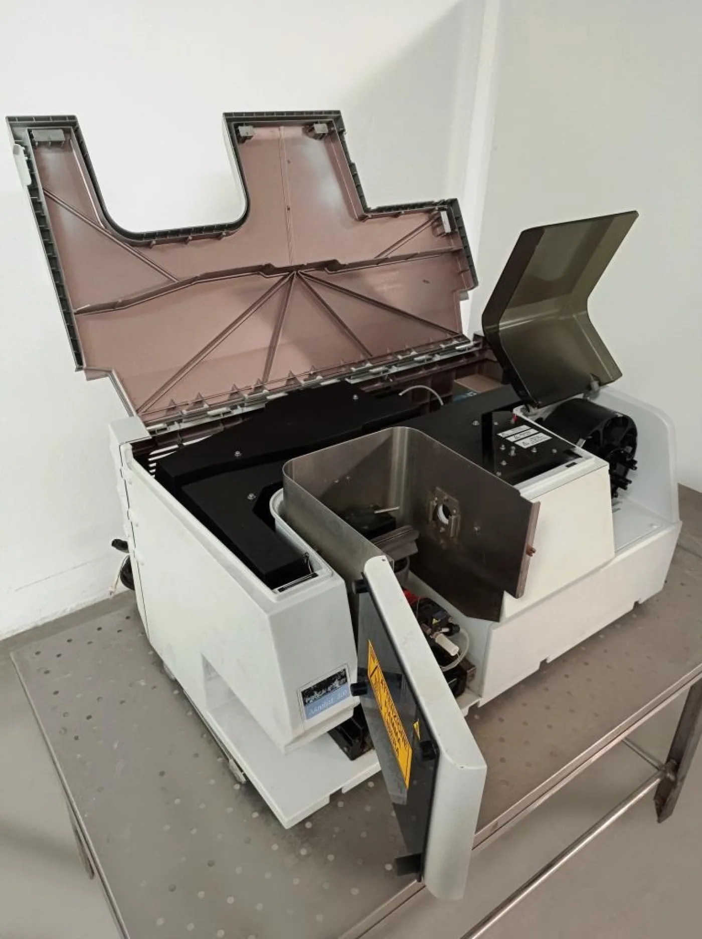 SPETTROMETRO AD ASSORBIMENTO ATOMICO – PERKIN ELMER – MOD. AANALYST 300 - 7