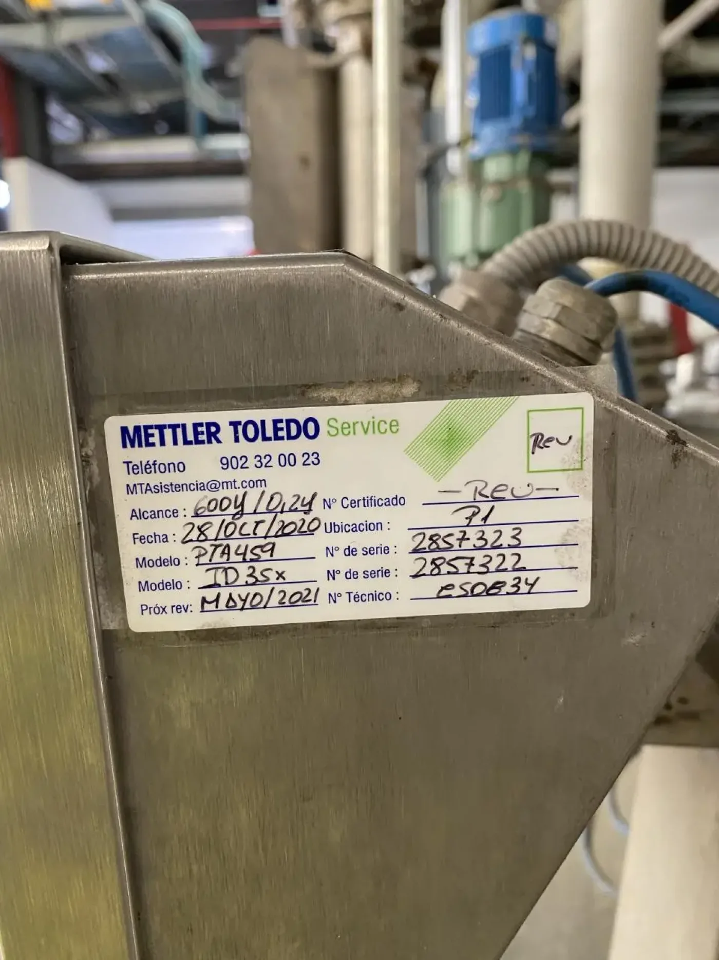 USED METTLER TOLEDO ID3STX WEIGHING TERMINAL - 2