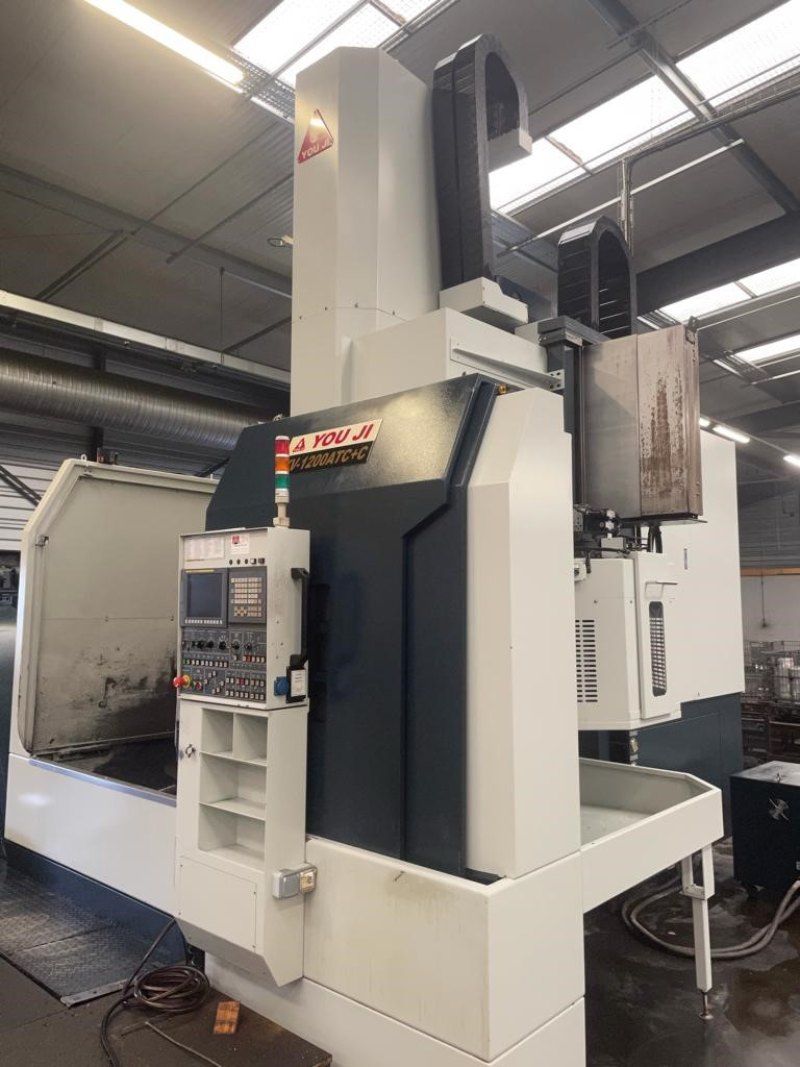 CNC Vertical Turning Machine – YOUJI YV-1200ATC+C