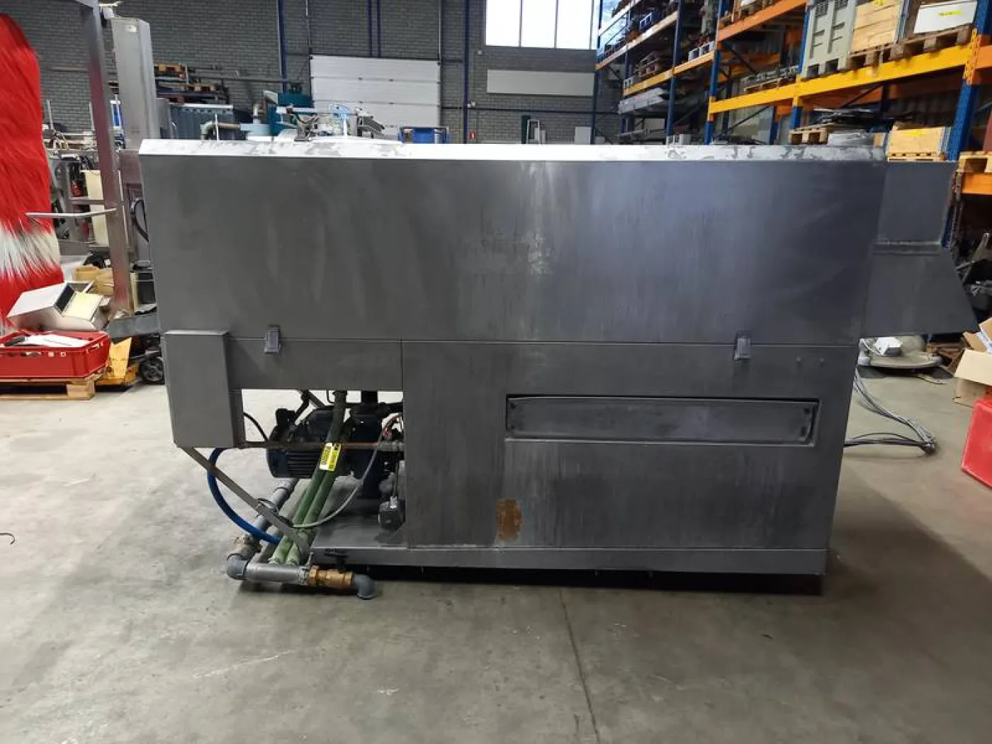 Crate washer - 1