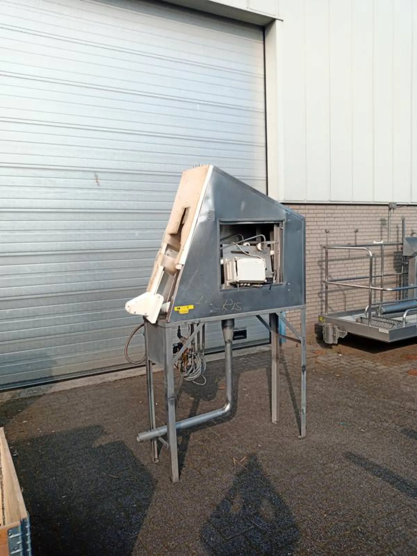 Sterilizer splitting saw - 6