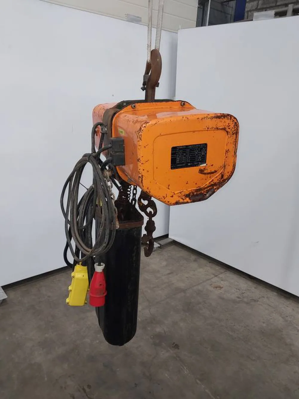 Electric chain hoist | 2.000 kg